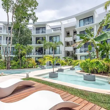 Luxury Studio Private Pool Spectacular Amenities Lagunas 117